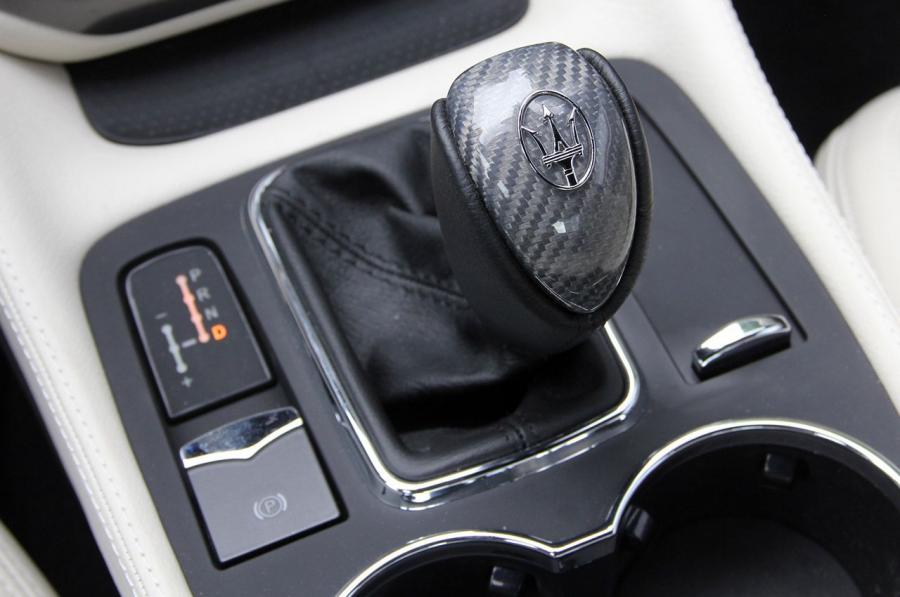  Maserati GranTurismo Sport 2013 года  (фото 13 из 56)
